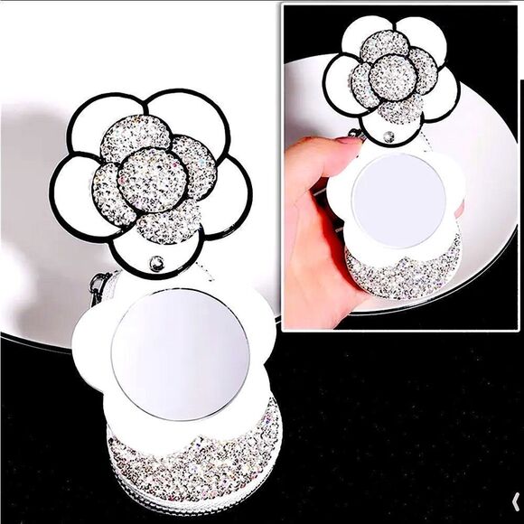 CAR KEYS HOLDER CAMELLIA MIRROR - Picture 3 of 4